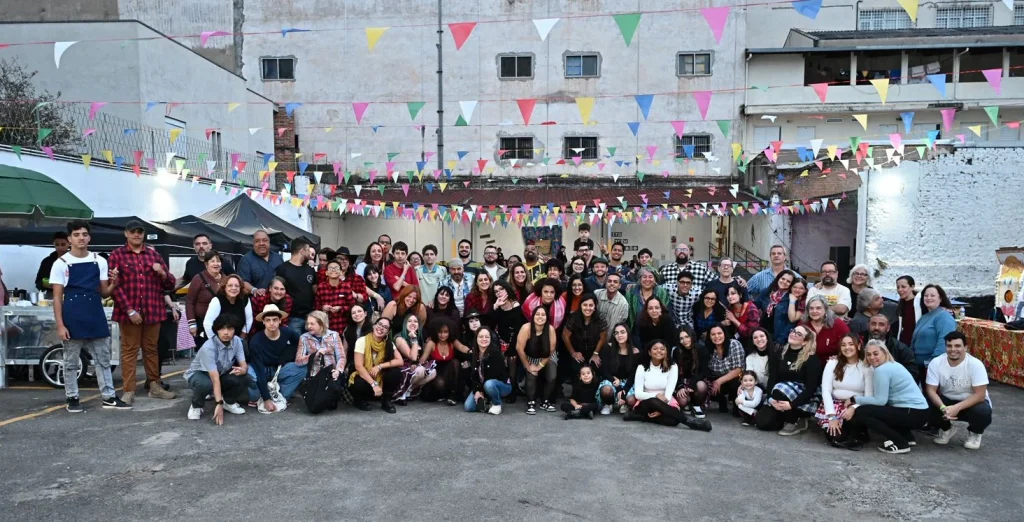 Festa Junina do Grupo Oswaldo Cruz marca dia de cultura, diversão e participação da comunidade escolar